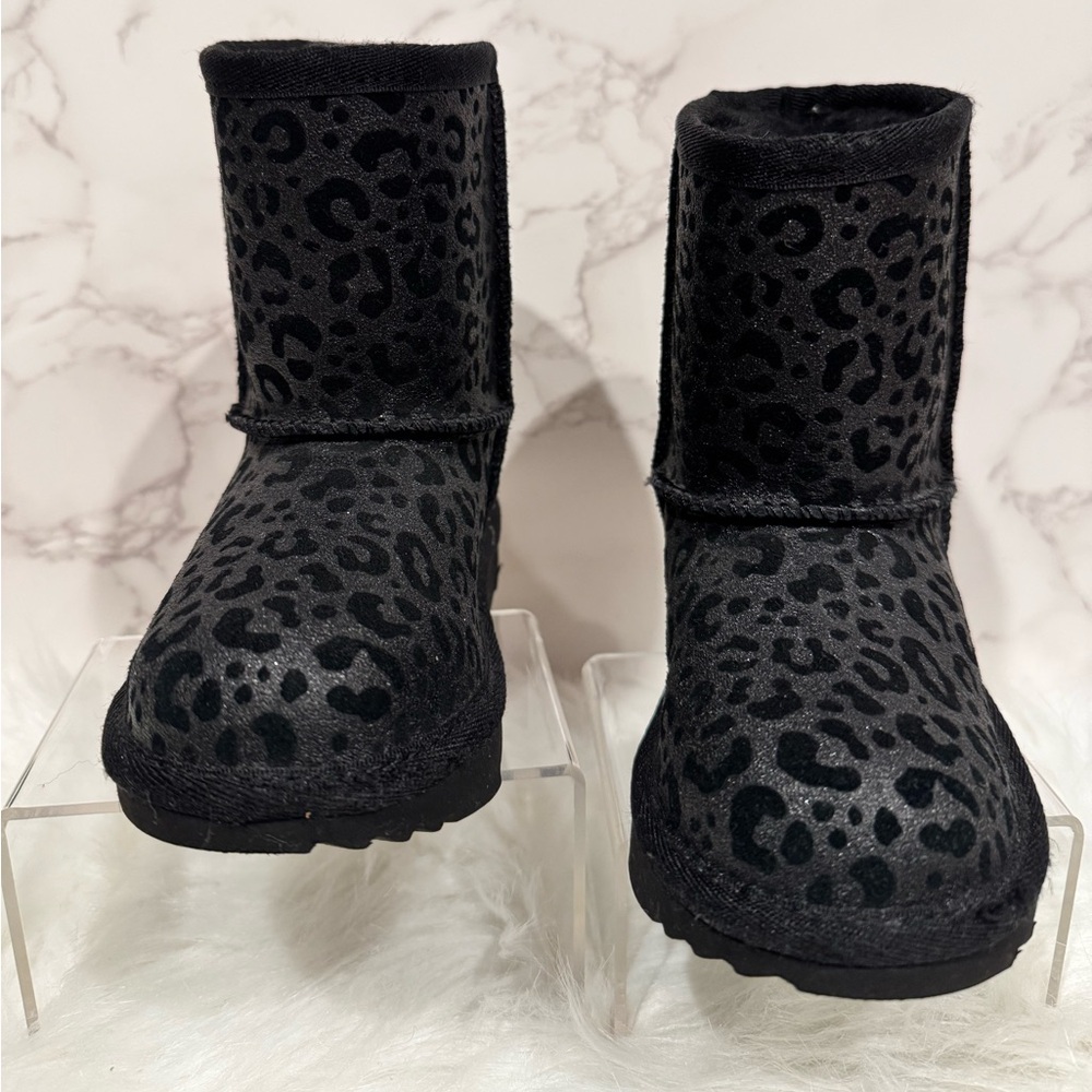 Sparkling leopard UGGS - Picture 3 of 4